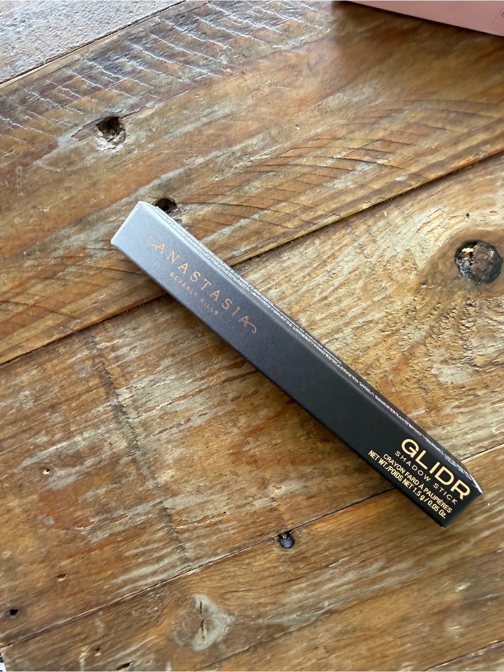 Anastasia Beverly Hills GLDR Brow & Lash Styling Wax – Black with Rose Gold Text